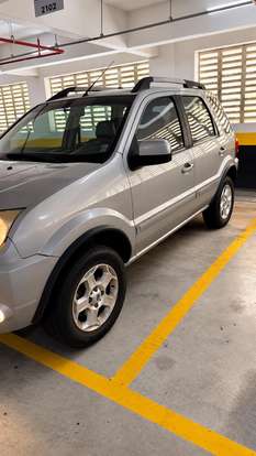 FORD-ECOSPORT-2011