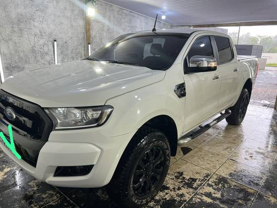 FORD RANGER 3.2 XLT 4X4 CD 20V DIESEL 4P AUTOMÁTICO