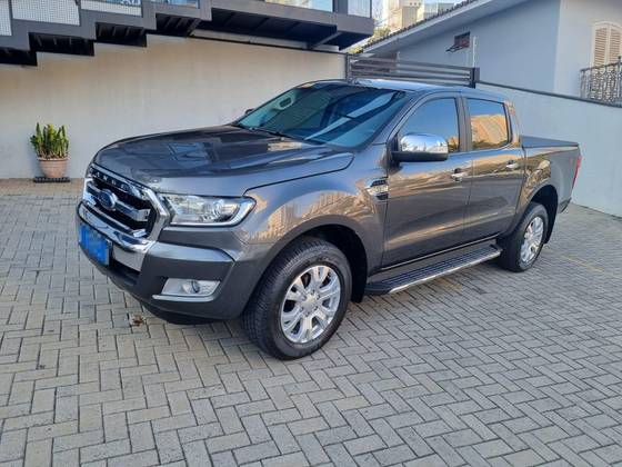FORD RANGER 3.2 XLT 4X4 CD 20V DIESEL 4P AUTOMÁTICO