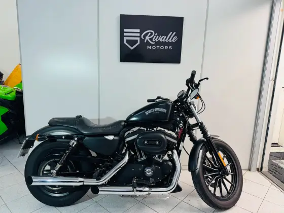 HARLEY-DAVIDSON SPORTSTER XL 883N IRON 