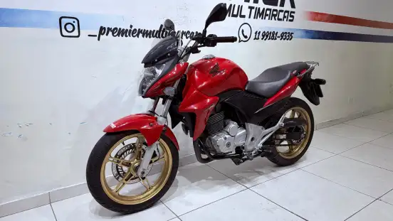 HONDA-CB 300R-2013