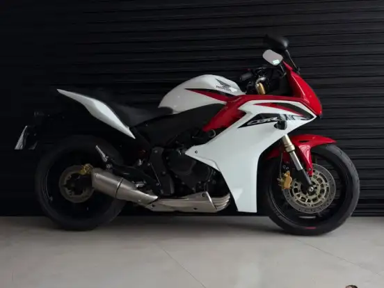 HONDA-CBR 600F HONDA-CBR 600F-2014