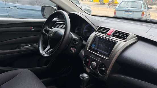 HONDA-CITY-1.5 LX 16V FLEX 4P AUTOMÁTICO HONDA-CITY-2014
