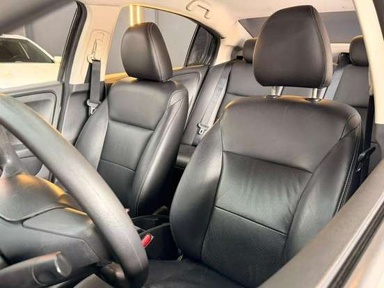 HONDA-CITY-1.5 LX 16V FLEX 4P AUTOMÁTICO HONDA-CITY-2014