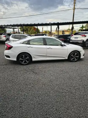 HONDA-CIVIC-2018