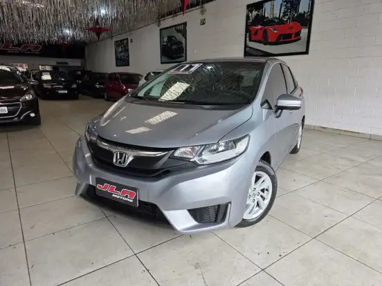 HONDA-FIT-2016