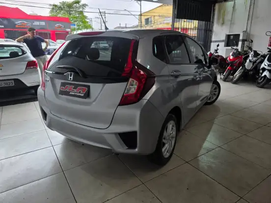 HONDA-FIT-2016