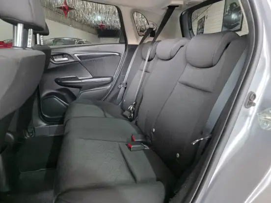 HONDA-FIT-2016