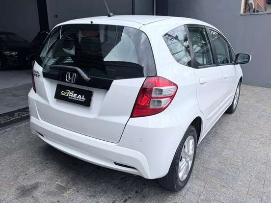 HONDA-FIT-2012