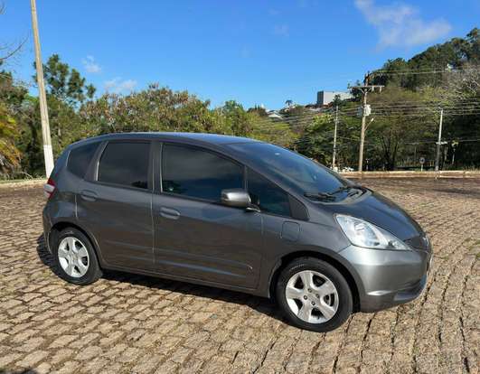 HONDA-FIT-2011