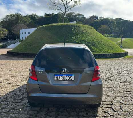 HONDA-FIT-2011