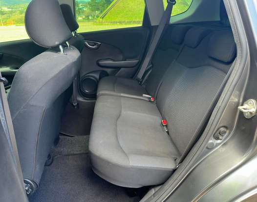 HONDA-FIT-2011