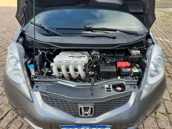 HONDA-FIT-2011