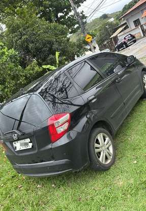HONDA-FIT-2012