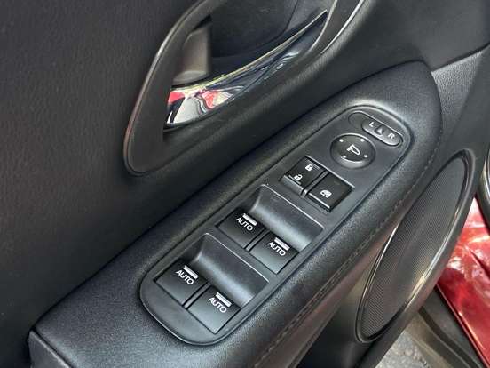 HONDA-HR-V-1.8 16V FLEX EX 4P AUTOMÁTICO HONDA-HR-V-2016