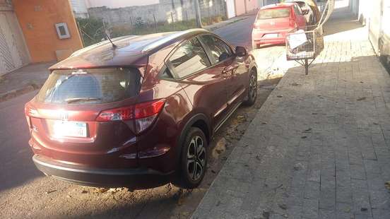 HONDA-HR-V-2016