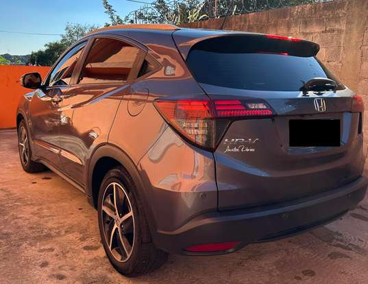 HONDA-HR-V-2021