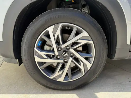 HYUNDAI-CRETA-2025