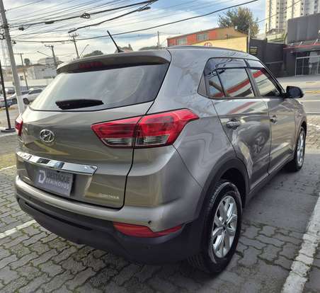 HYUNDAI-CRETA-2021