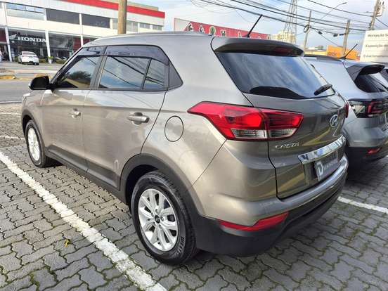 HYUNDAI-CRETA-2021