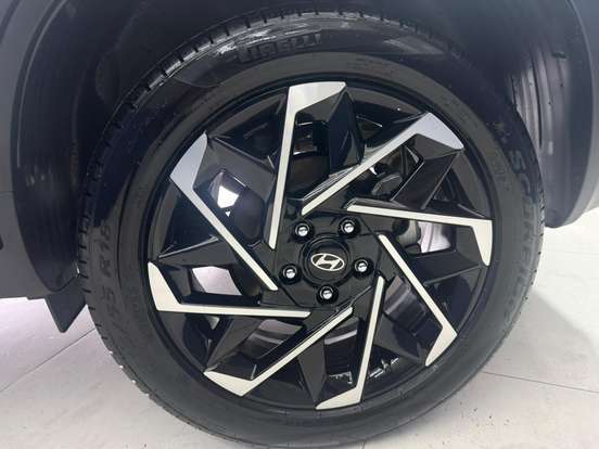 HYUNDAI-CRETA-2025