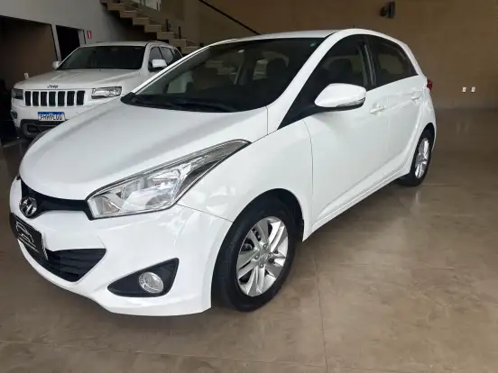 HYUNDAI-HB20-2013