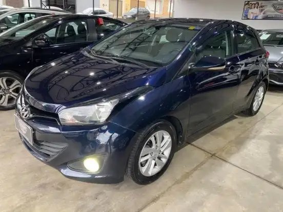 HYUNDAI-HB20-1.6 PREMIUM 16V FLEX 4P MANUAL HYUNDAI-HB20-2013