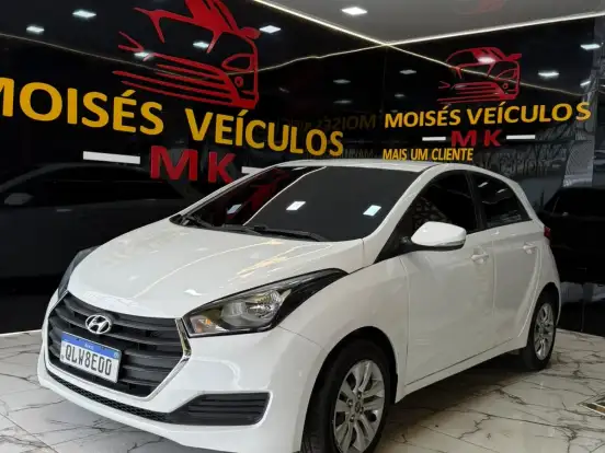 HYUNDAI-HB20-1.6 R SPEC 16V FLEX 4P AUTOMÁTICO HYUNDAI-HB20-2015