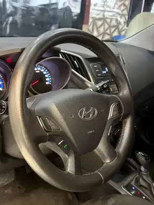 HYUNDAI-HB20-2015