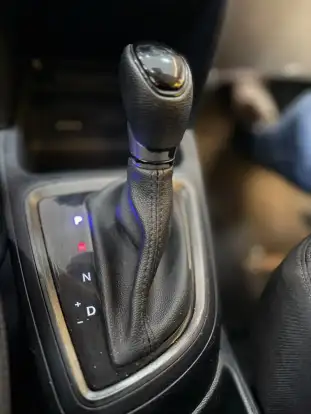 HYUNDAI-HB20-2015