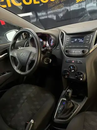 HYUNDAI-HB20-2015