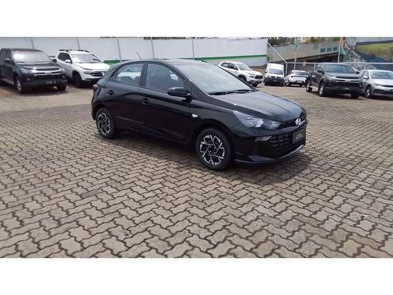 HYUNDAI-HB20-2025