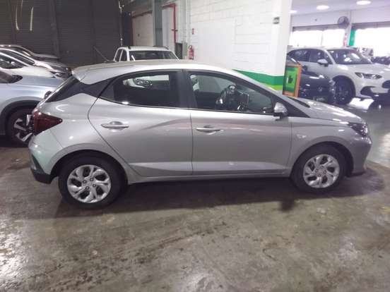 HYUNDAI-HB20-2025