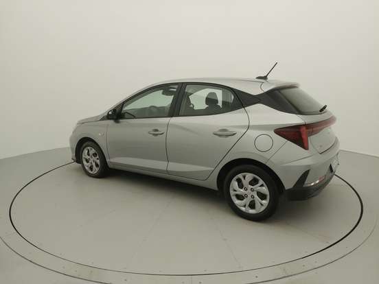 HYUNDAI-HB20-2025