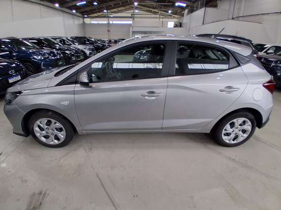 HYUNDAI-HB20-2025