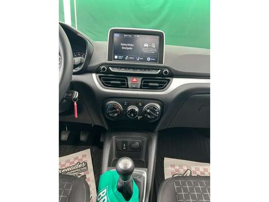HYUNDAI-HB20-2025