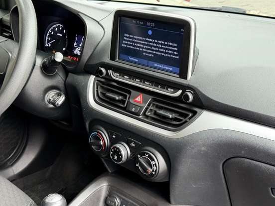 HYUNDAI-HB20-2022
