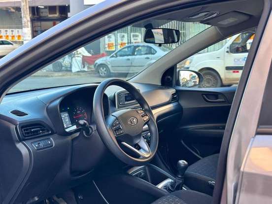 HYUNDAI-HB20-2022