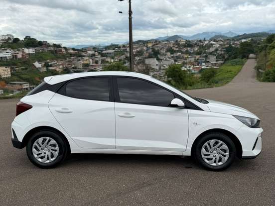 HYUNDAI-HB20-2024