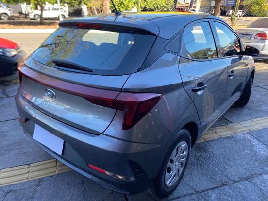HYUNDAI-HB20-2022