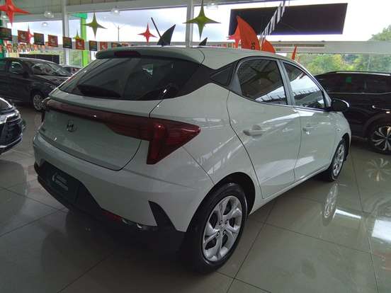 HYUNDAI-HB20-2024