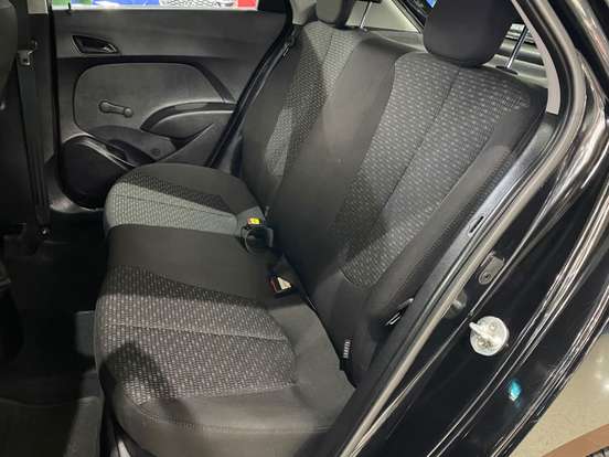 HYUNDAI-HB20-2017
