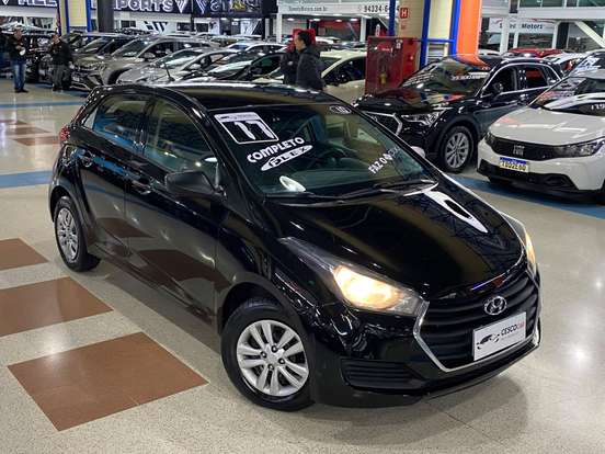 HYUNDAI-HB20-1.0 COMFORT 12V FLEX 4P MANUAL HYUNDAI-HB20-2017