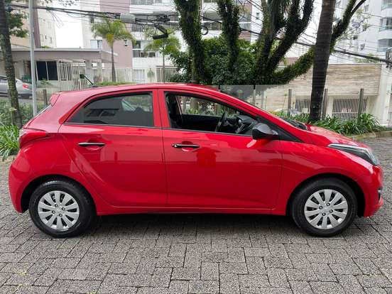 HYUNDAI-HB20-1.0 COMFORT PLUS 12V FLEX 4P MANUAL HYUNDAI-HB20-2015
