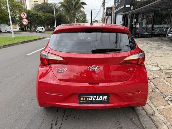 HYUNDAI-HB20-1.0 COMFORT PLUS 12V FLEX 4P MANUAL HYUNDAI-HB20-2015