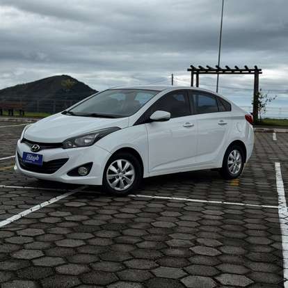 HYUNDAI-HB20-2013