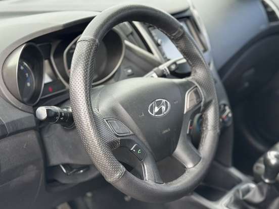 HYUNDAI-HB20-1.0 COMFORT STYLE 12V FLEX 4P MANUAL HYUNDAI-HB20-2013