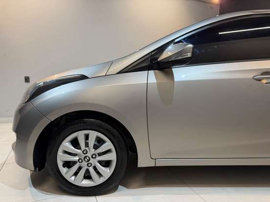 HYUNDAI-HB20-2016