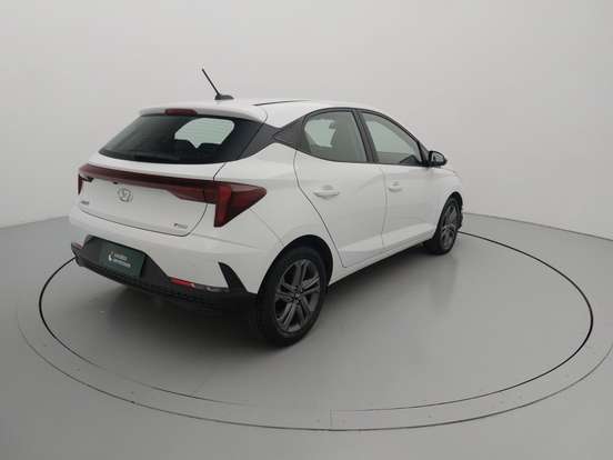 HYUNDAI-HB20-2024