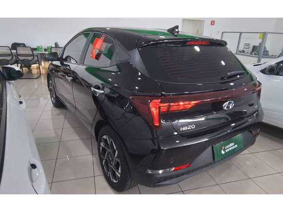HYUNDAI-HB20-2025